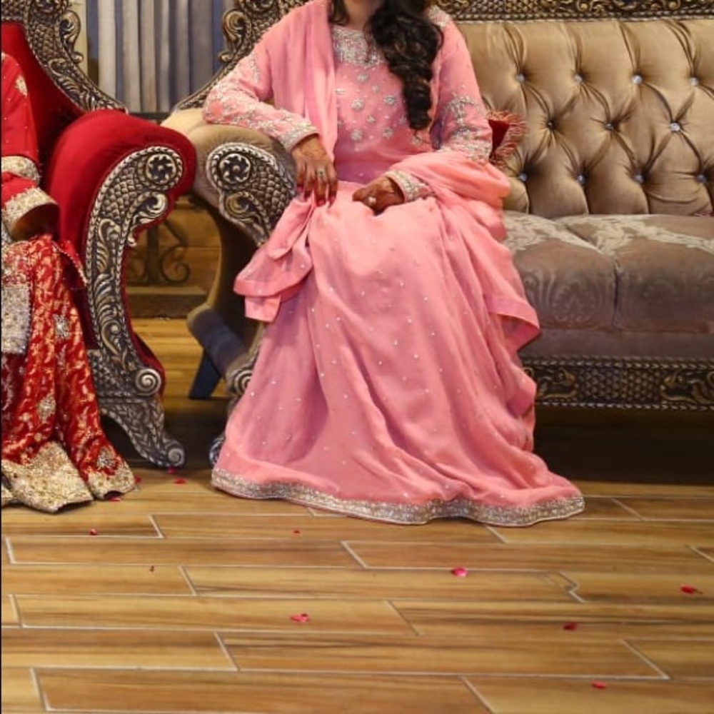 Very beautiful tea pink pakistani formal dress with dupatta